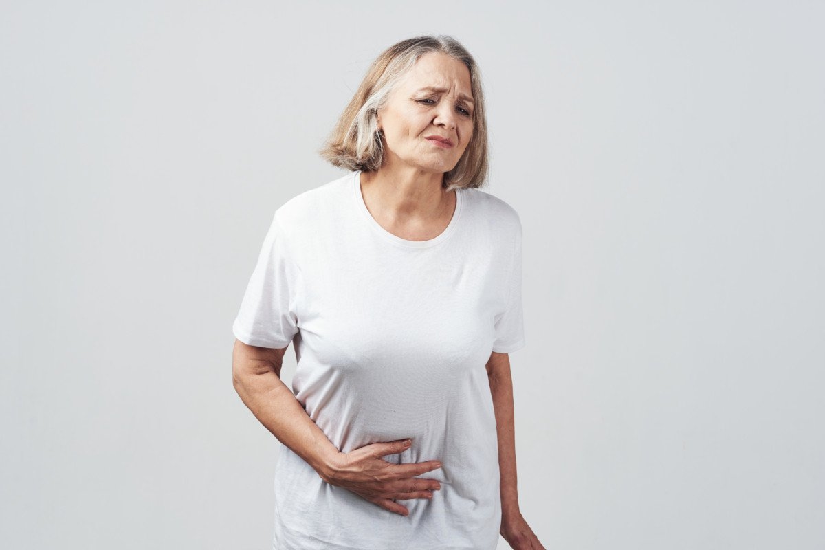 Why Does Ovarian Cancer Cause Bloating? » Scary Symptoms