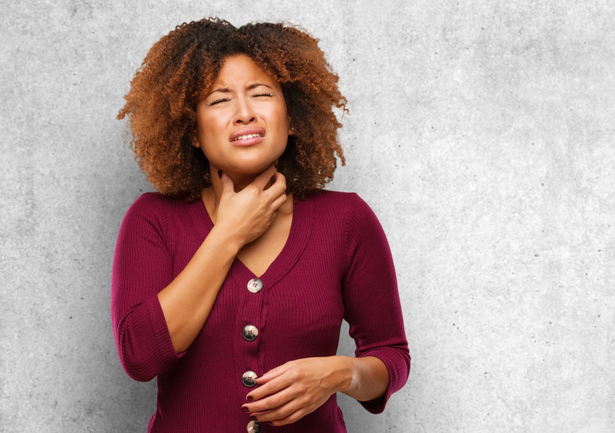 Constant Throat Clearing Causes, Solutions » Scary Symptoms