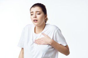 Causes Concurrent Chest Pain and Dizziness