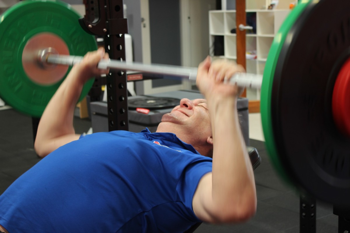 Can You Build Muscle with 20 Repetition Bench Press Workouts? » Scary