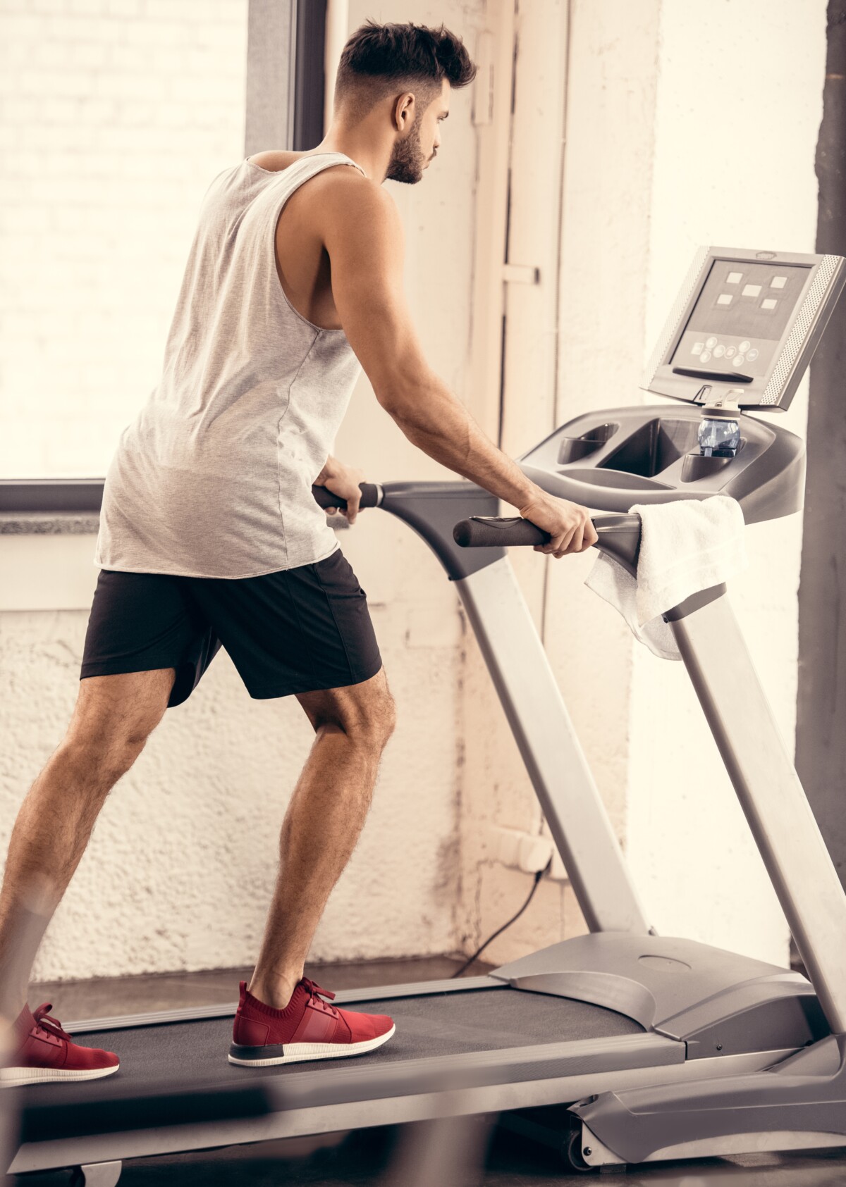 Why Do So Many Able-Bodied People Hold onto the Treadmill ? » Scary ...