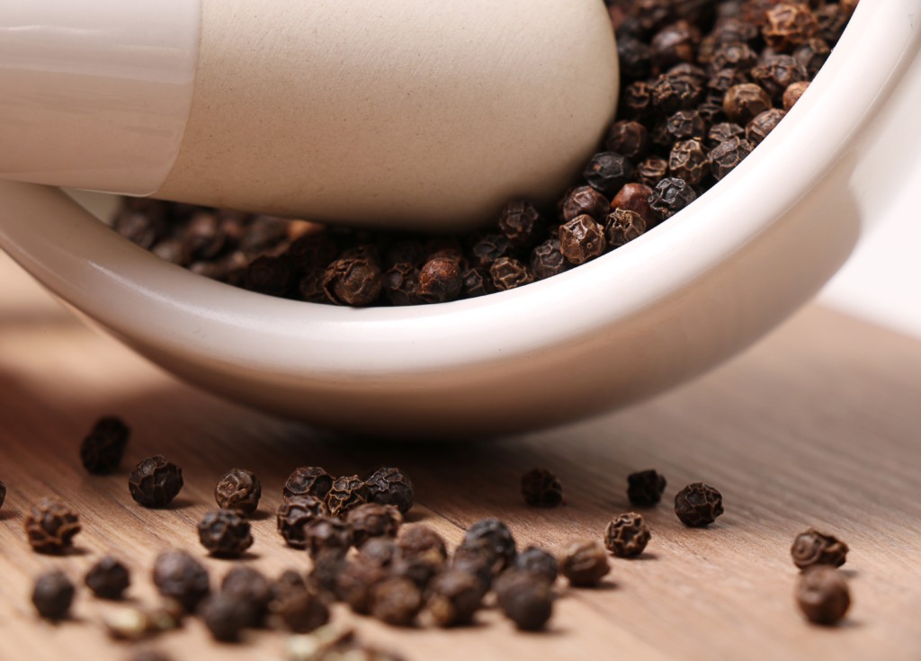 Why Acid Reflux Can Cause Pepper Taste in Mouth » Scary ...