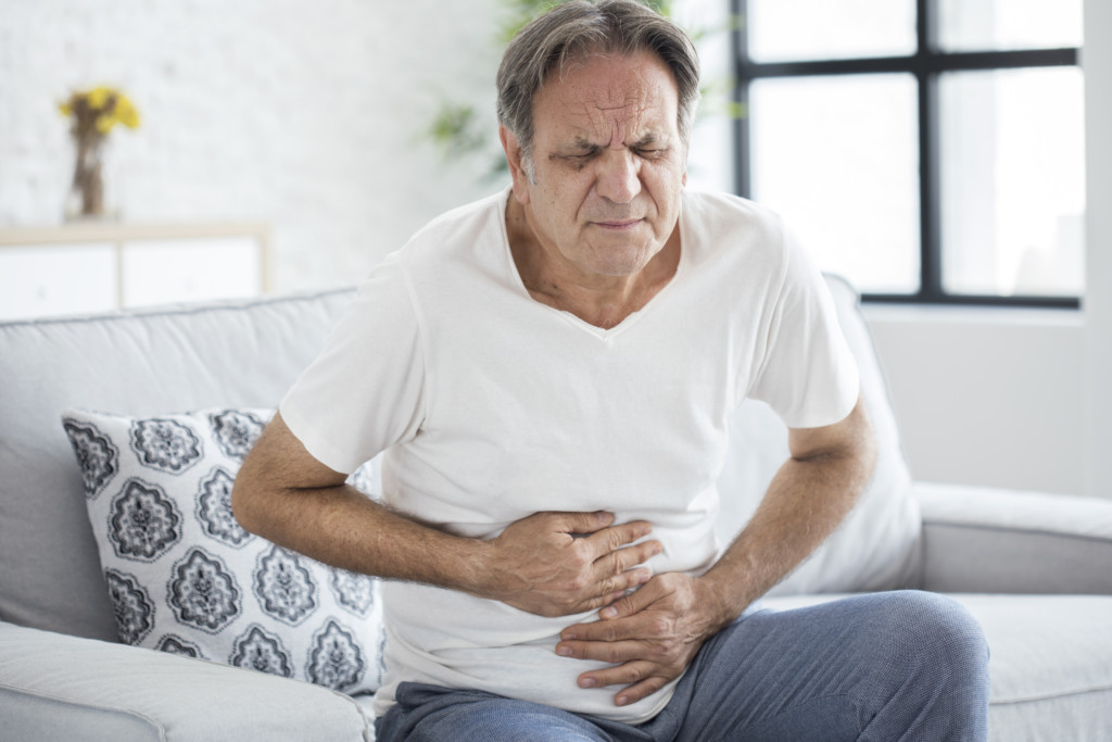 how-to-know-if-your-stomach-pain-is-an-emergency-2024