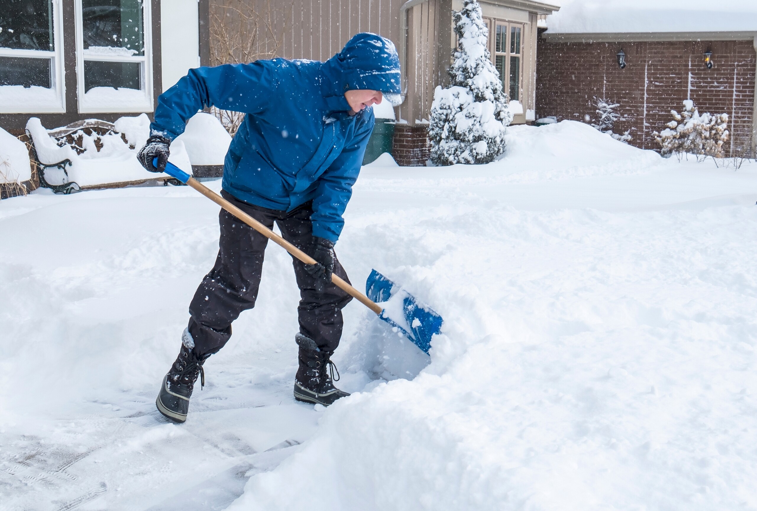 Can Winter Chores Replace an Exercise Regimen?
