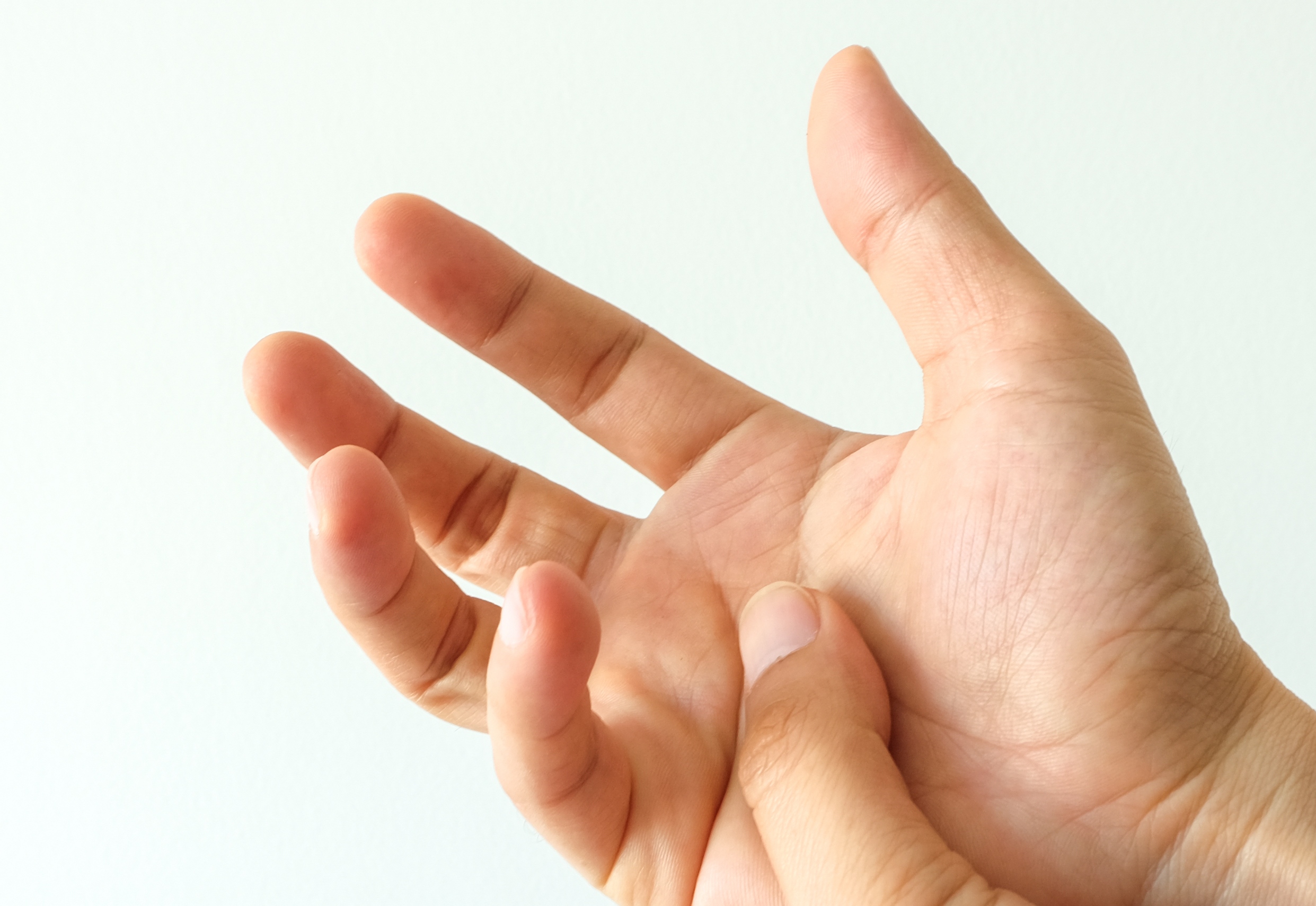 Can Tingly Numb Fingers Be Caused by Heart Trouble?