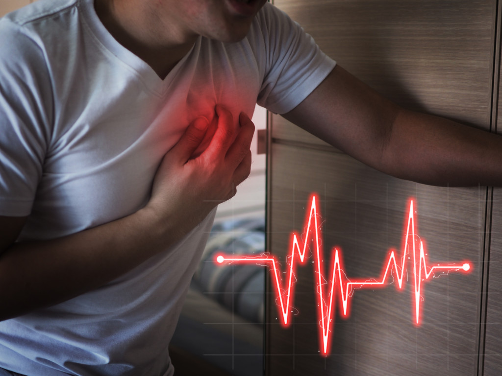 Awakening from Sleep with a Racing Heart Causes, Solutions » Scary