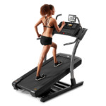 Should You Hold Onto a 40 Percent Incline Treadmill to Walk ?