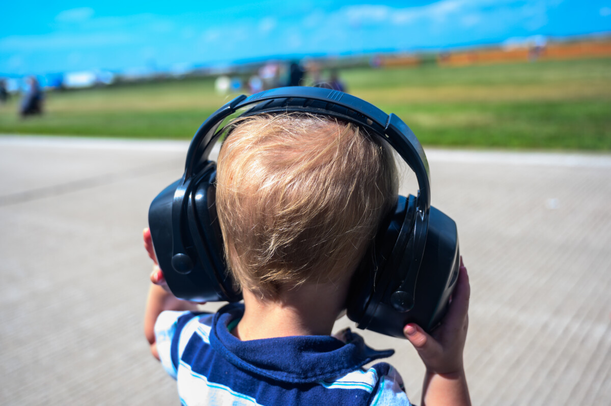 Should Kids Wear Hearing Protection at Sporting Events ? » Scary Symptoms