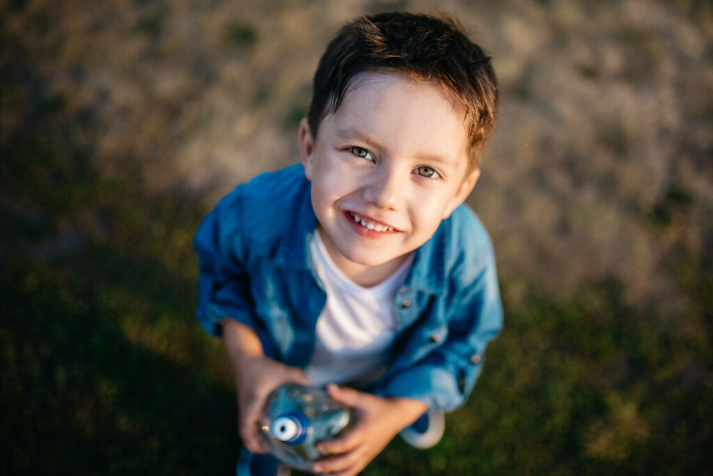 3YearOld Bites Nails Causes & Solutions » Scary Symptoms