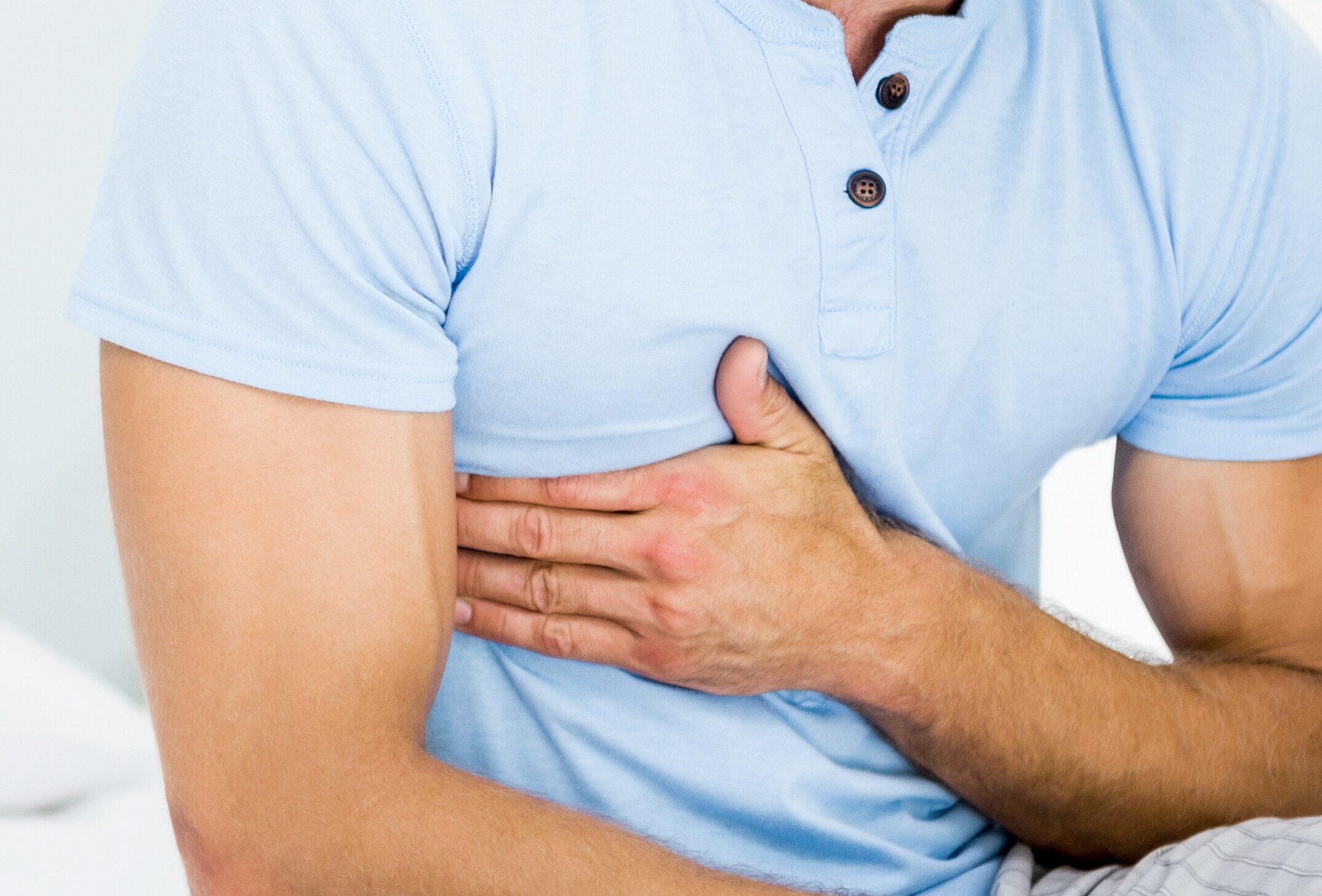 Severe Upper Right Side Pain After Eating: Causes, Solutions