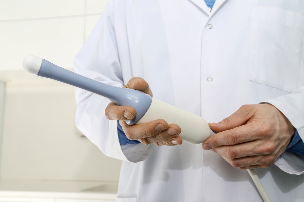 Blood Tinged Vaginal Discharge Postmenopause, No Known Cause » Scary