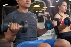 Training the Biceps While Seated: Best Exercises