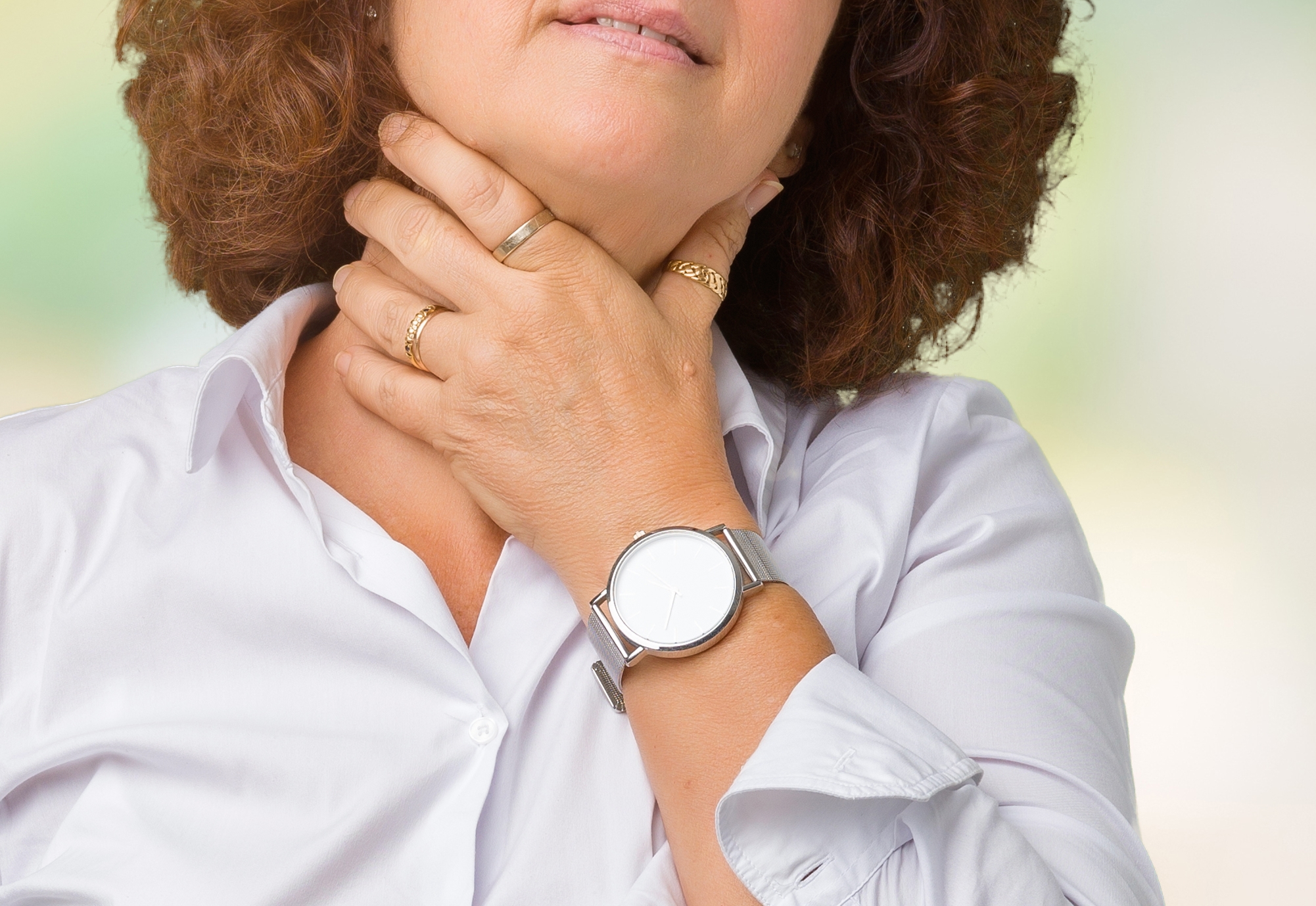 How Does Esophageal Cancer Cause a Hoarse Voice?