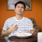 Right Chest Pain After Swallowing, Lasts Only Seconds