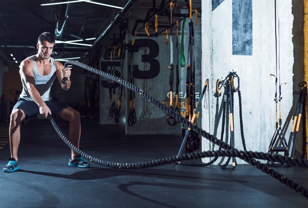 Why Do Older Men Let Their Butts Fly up with Lat Pull-downs? » Scary ...