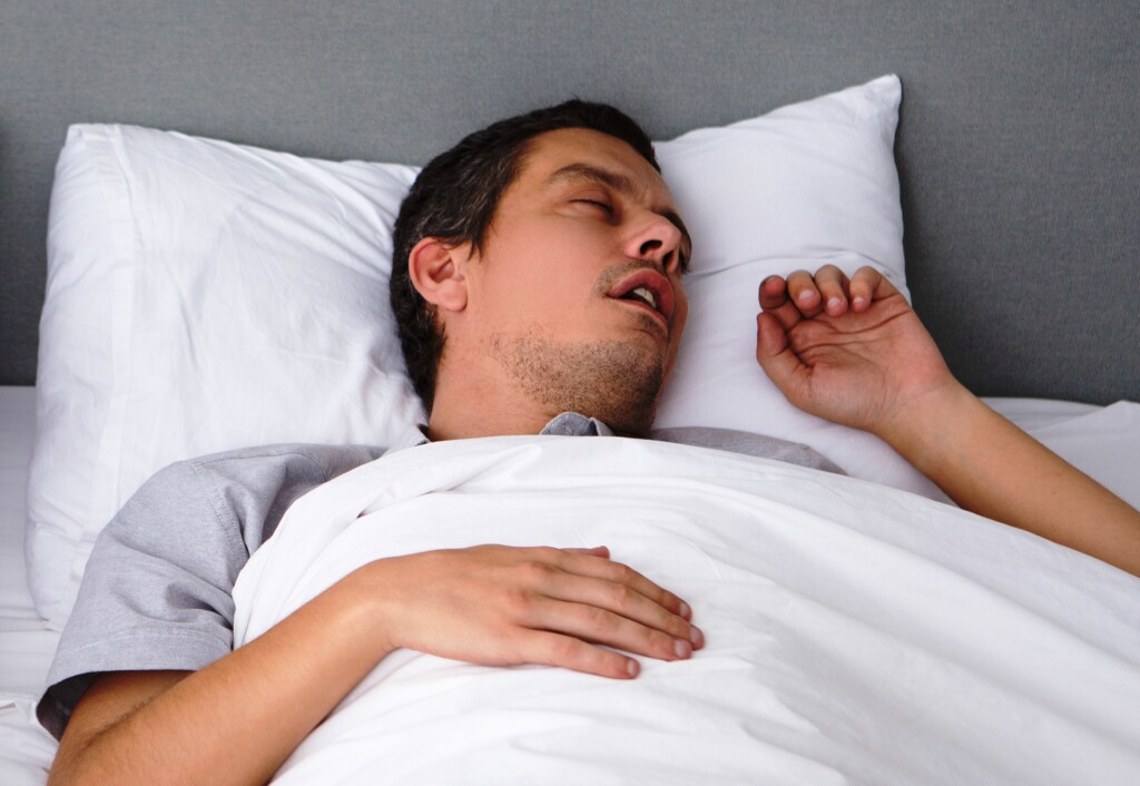 Excess Sitting vs. Untreated Sleep Apnea: Which Is Worse? » Scary Symptoms