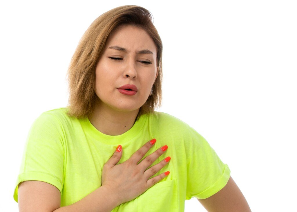 Esophageal Cancer and Chest Pain After Swallowing Food » Scary Symptoms