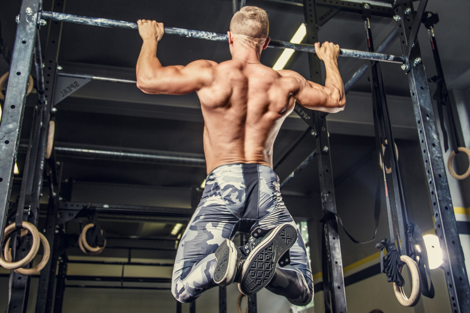 HOW Do Pullups Cause Golfer’s Elbow? And How to Cure » Scary Symptoms