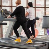 Is Pushing Your Feet into a Treadmill More Effective than Regular Stepping?