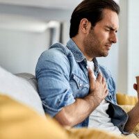 Can Esophageal Cancer Symptoms Come on Full Overnight?